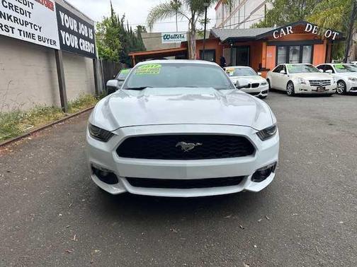 2017 Ford Mustang EcoBoost