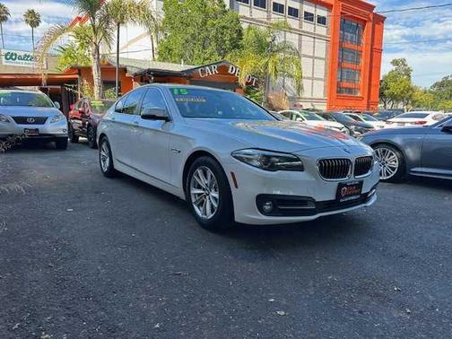 2015 BMW 528 i