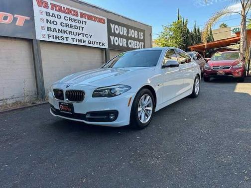 2015 BMW 528 i