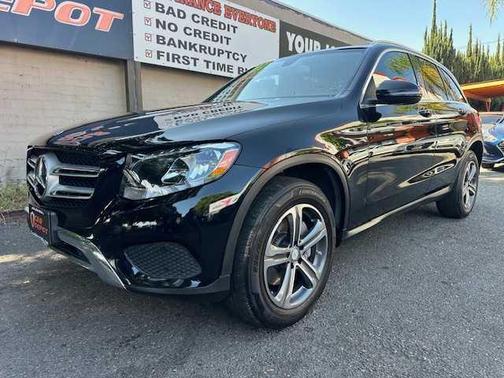 2016 Mercedes-Benz GLC-Class GLC 300
