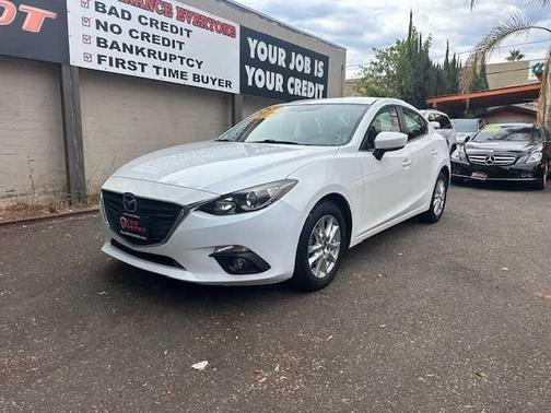 2015 Mazda Mazda3 i Touring