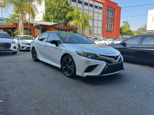 White 2019 Toyota Camry XSE