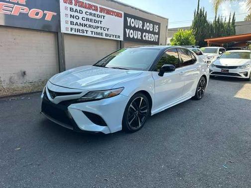 White 2019 Toyota Camry XSE