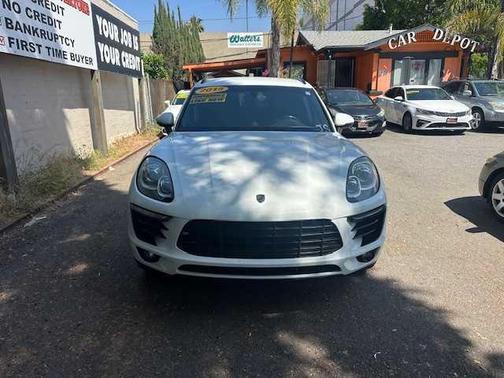 2015 Porsche Macan S