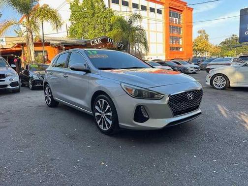 2019 Hyundai Elantra GT Base