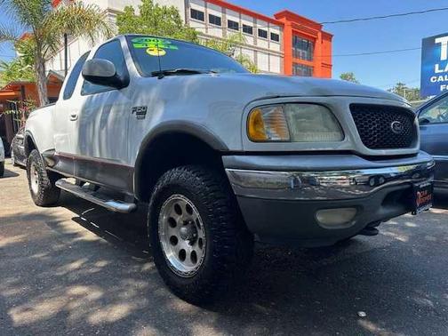 2002 Ford F-150 SuperCab