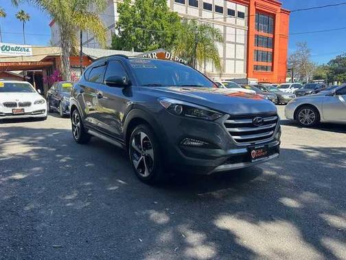2018 Hyundai TUCSON Sport