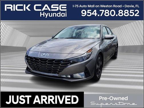 2023 Hyundai ELANTRA Limited