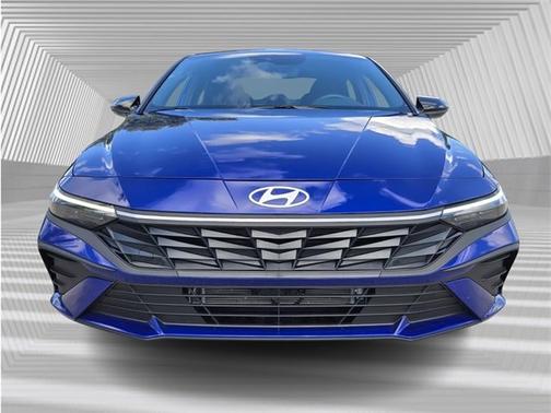 2025 Hyundai ELANTRA HEV SEL Sport
