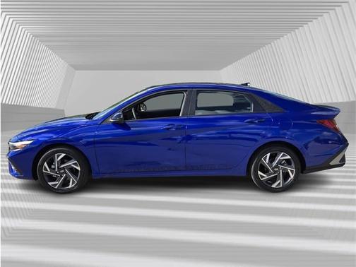 2025 Hyundai ELANTRA HEV SEL Sport