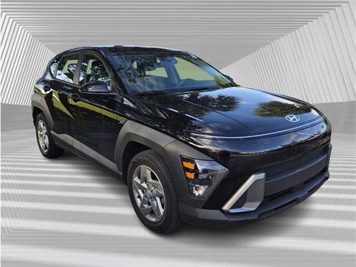 2024 Hyundai KONA SE