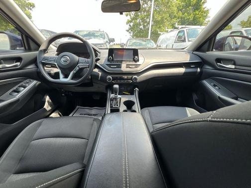 2022 Nissan Altima 2.5 S