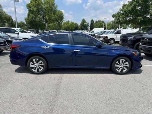 2022 Nissan Altima 2.5 S