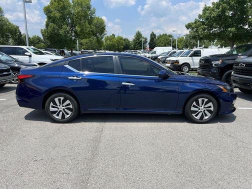 2022 Nissan Altima 2.5 S