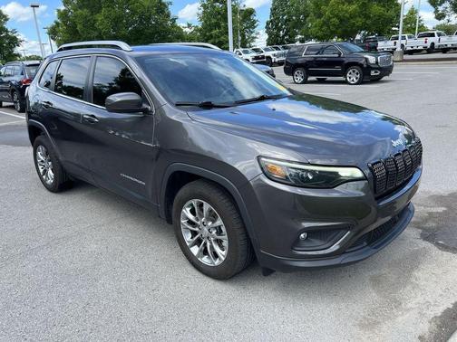 2021 Jeep Cherokee Latitude Lux