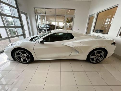 2026 Chevrolet Corvette Stingray w/3LT