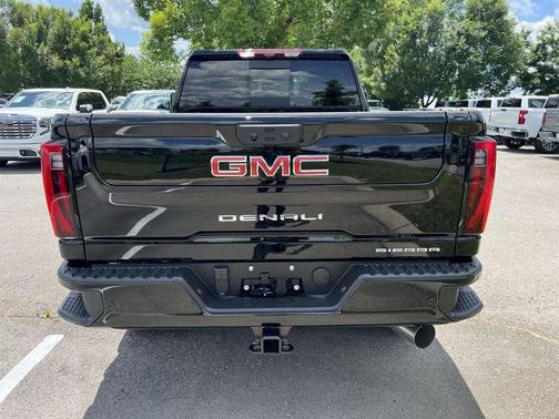 2025 GMC Sierra 2500 Denali