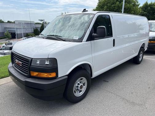2025 GMC Savana 2500 Work Van