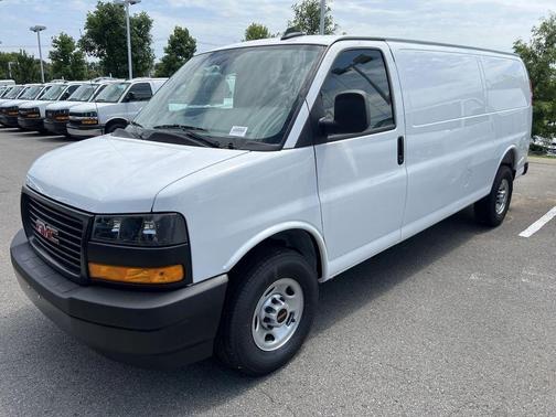 2025 GMC Savana 2500 Work Van