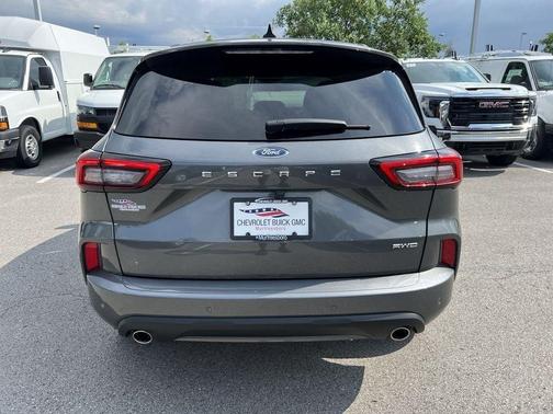 2023 Ford Escape ST-Line Elite