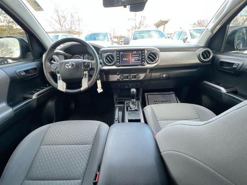 2022 Toyota Tacoma SR5