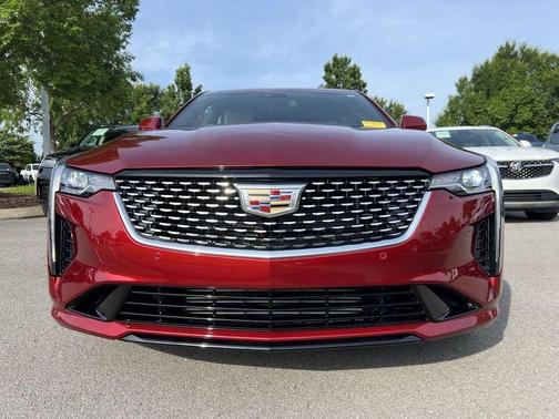 2025 Cadillac CT4 Premium Luxury