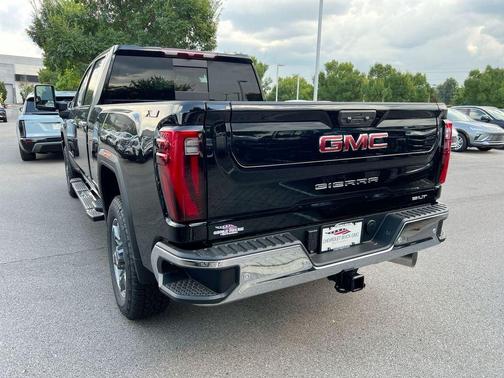2025 GMC Sierra 2500 SLT