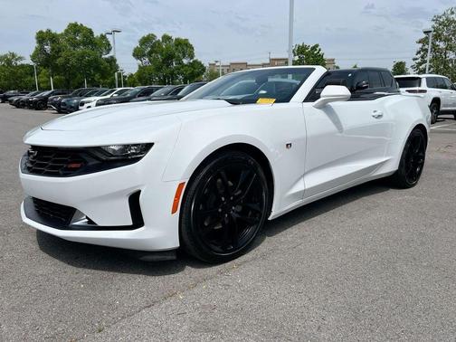 Summit White 2023 Chevrolet Camaro 1LT