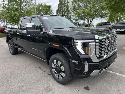 2025 GMC Sierra 2500 Denali