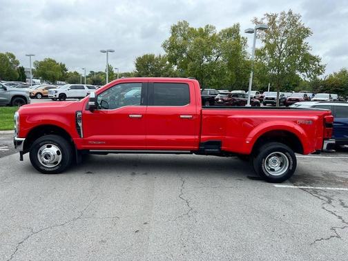 2023 Ford F-350 Lariat Super Duty