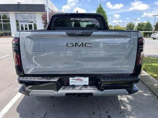 2025 GMC Sierra EV Denali