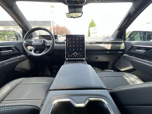 2025 GMC Sierra EV Denali