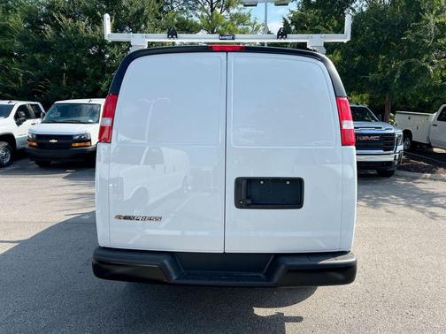 Summit White 2025 Chevrolet Express 2500 Work Van