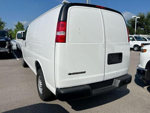 2025 Chevrolet Express 2500 Work Van
