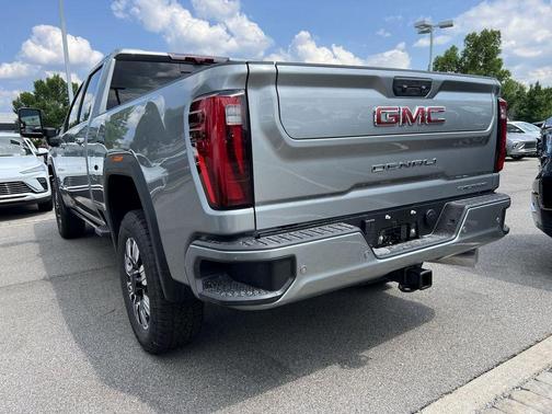 2025 GMC Sierra 2500 Denali