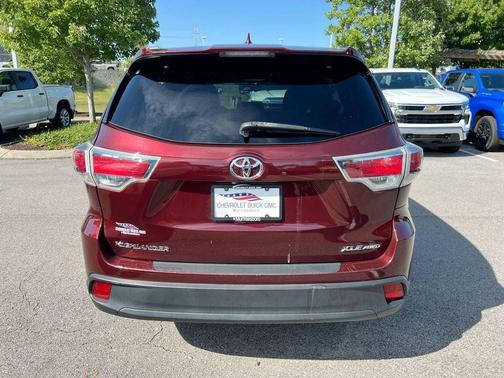 2016 Toyota Highlander XLE