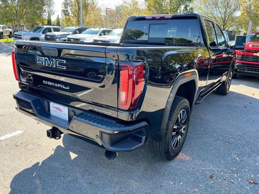 2021 GMC Sierra 2500 Denali