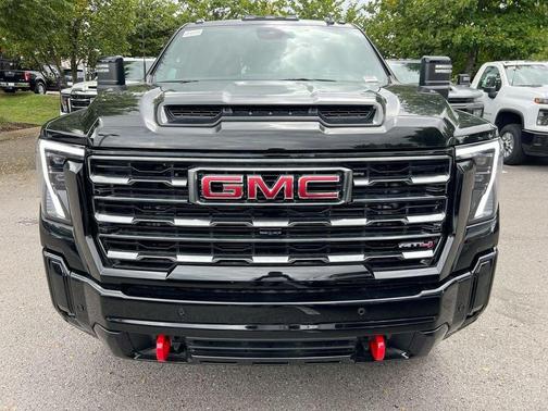 2025 GMC Sierra 2500 AT4
