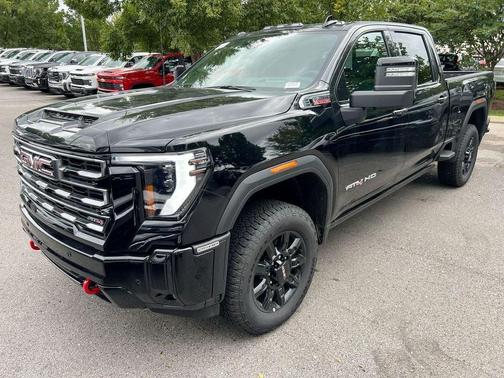 2025 GMC Sierra 2500 AT4