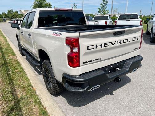 White Sand 2026 Chevrolet Silverado 1500 Custom Trail Boss