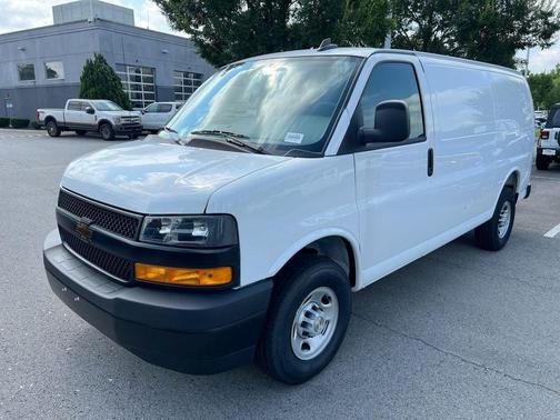 2025 Chevrolet Express 2500 Work Van