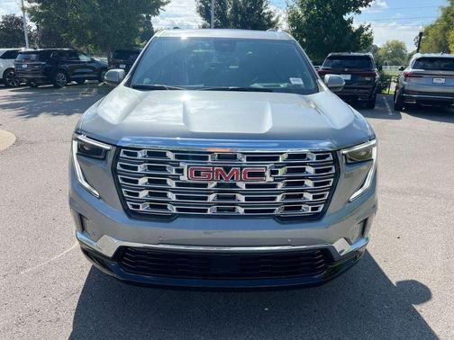 2026 GMC Acadia FWD Denali
