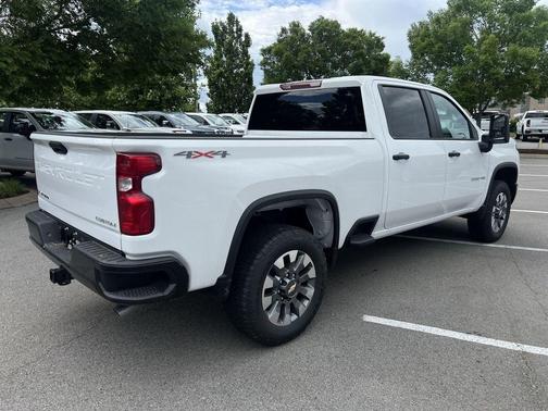 2025 Chevrolet Silverado 2500 Custom
