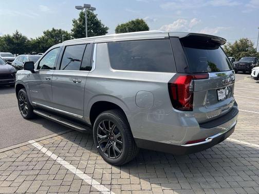 2025 GMC Yukon XL Elevation