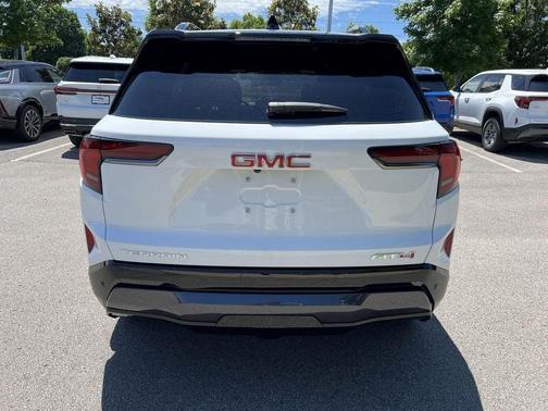 2026 GMC Terrain AWD AT4