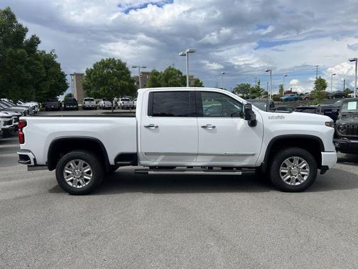 2025 Chevrolet Silverado 2500 High Country