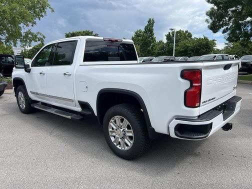 2025 Chevrolet Silverado 2500 High Country