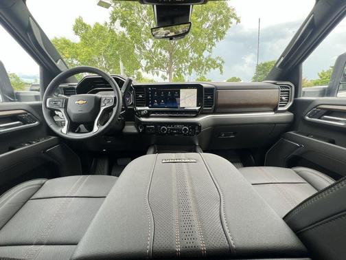 2025 Chevrolet Silverado 2500 High Country