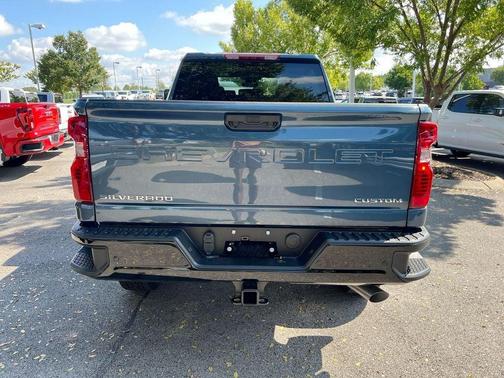 2026 Chevrolet Silverado 2500 Custom