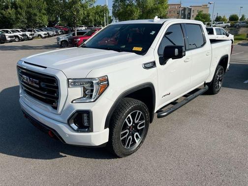 Summit White 2021 GMC Sierra 1500 AT4